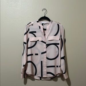 Chic Women's Pink and Black Geometric Print Top